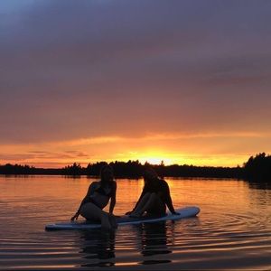 Meet your Posher, Emma